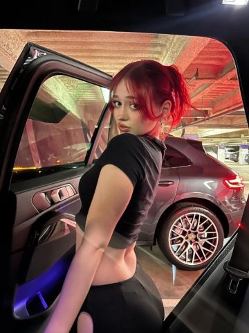 Надежда Пловчиха Реал